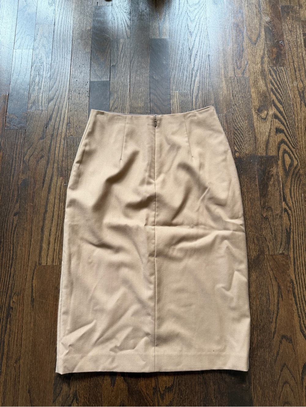 Theory Neutral Beige Wool Pencil Skirt with Front Slit - Picture 2 of 11